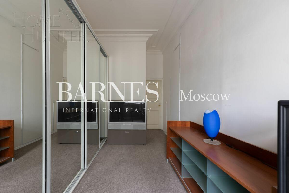 4-КОМН. КВАРТИРА С ОТДЕЛКОЙ 156 М² НА 4 ЭТАЖЕ