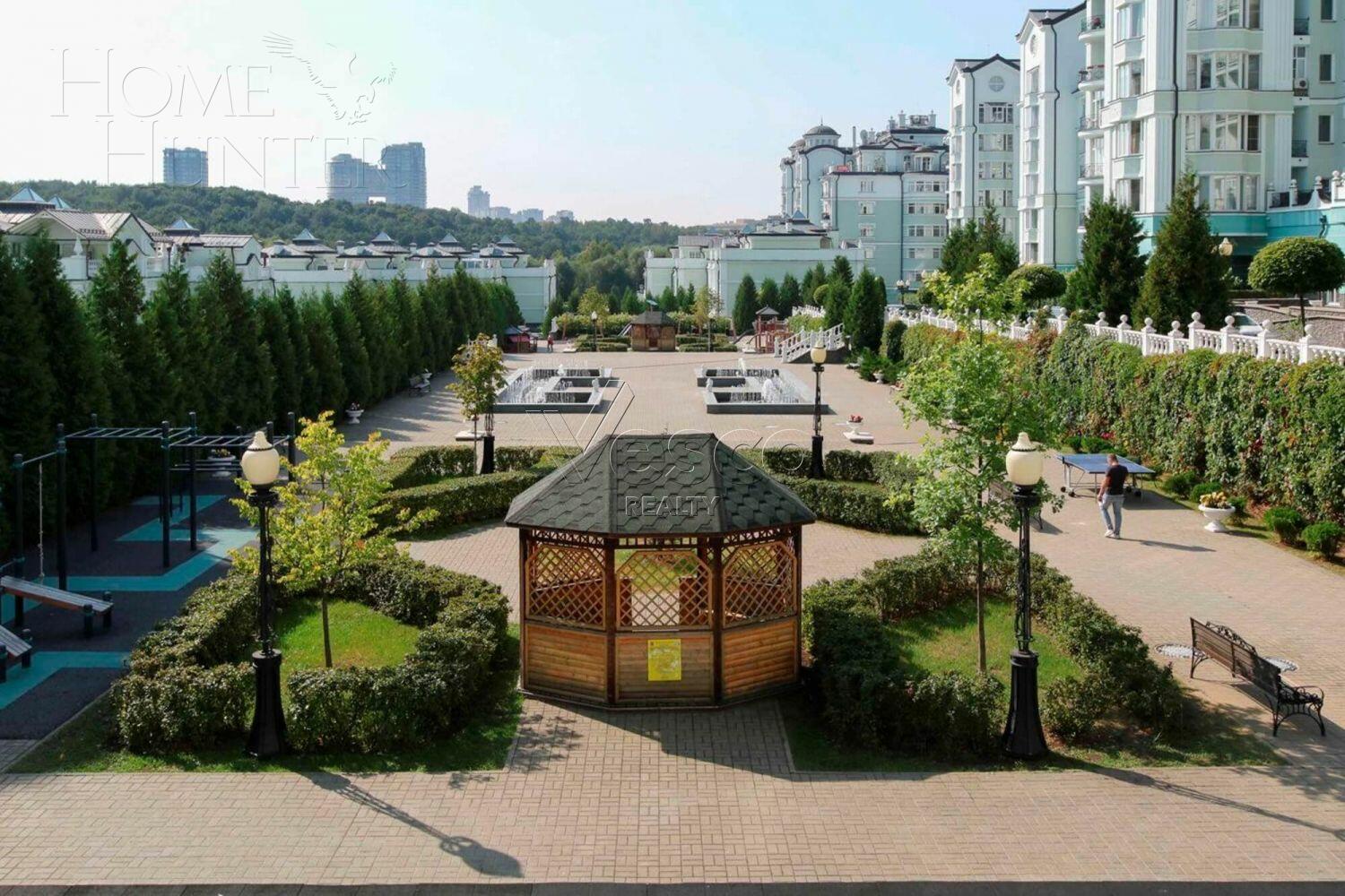 4-КОМН. КВАРТИРА С ОТДЕЛКОЙ 174 М² НА 3 ЭТАЖЕ