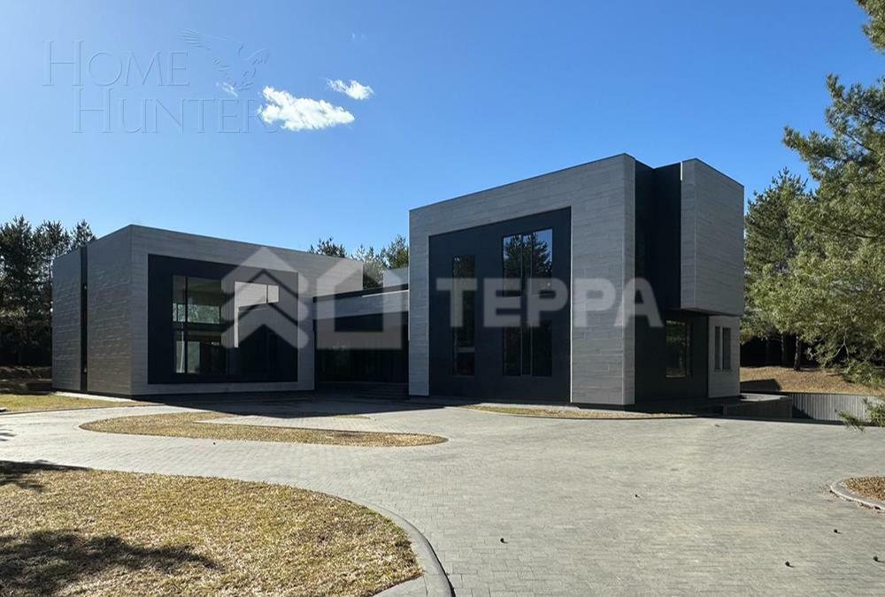 2-этажный коттедж 2 240 м² без отделки