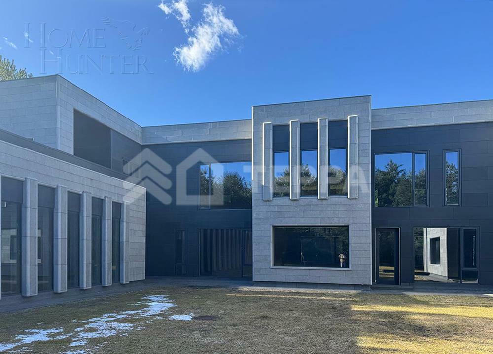 2-этажный коттедж 2 240 м² без отделки