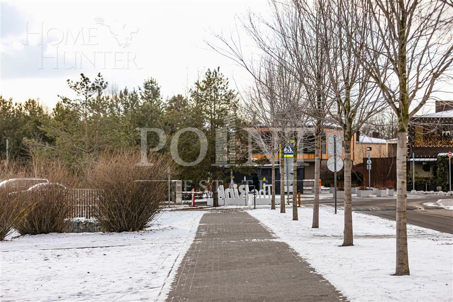 5-КОМН. КВАРТИРА С ОТДЕЛКОЙ 220.3 М² НА 2 ЭТАЖЕ