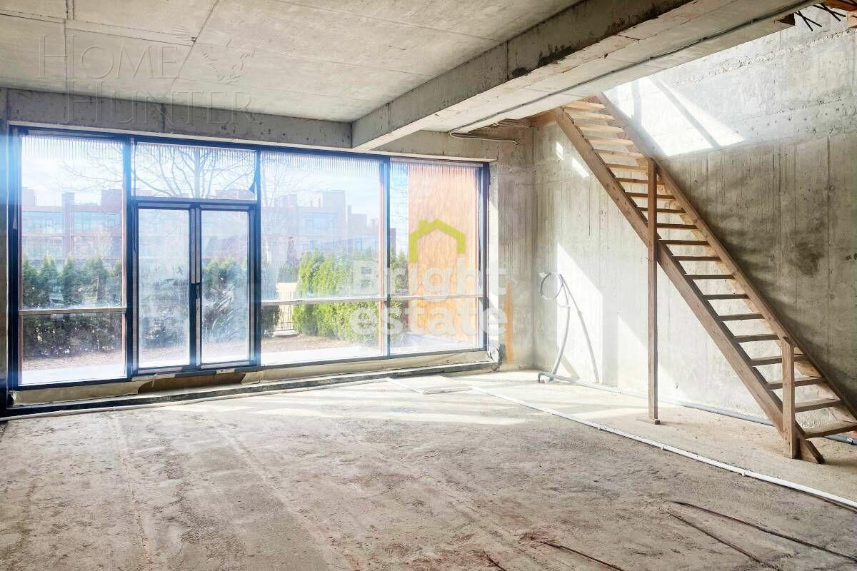 3-этажный таунхаус 237.9 м² без отделки