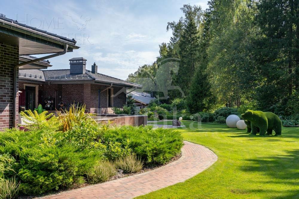 2-этажный коттедж 650 м² с отделкой