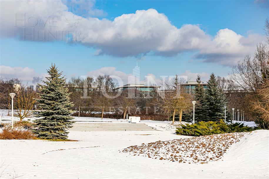 5-КОМН. КВАРТИРА С ОТДЕЛКОЙ 220.3 М² НА 2 ЭТАЖЕ