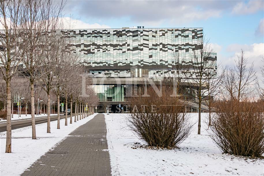 5-КОМН. КВАРТИРА С ОТДЕЛКОЙ 220.3 М² НА 2 ЭТАЖЕ