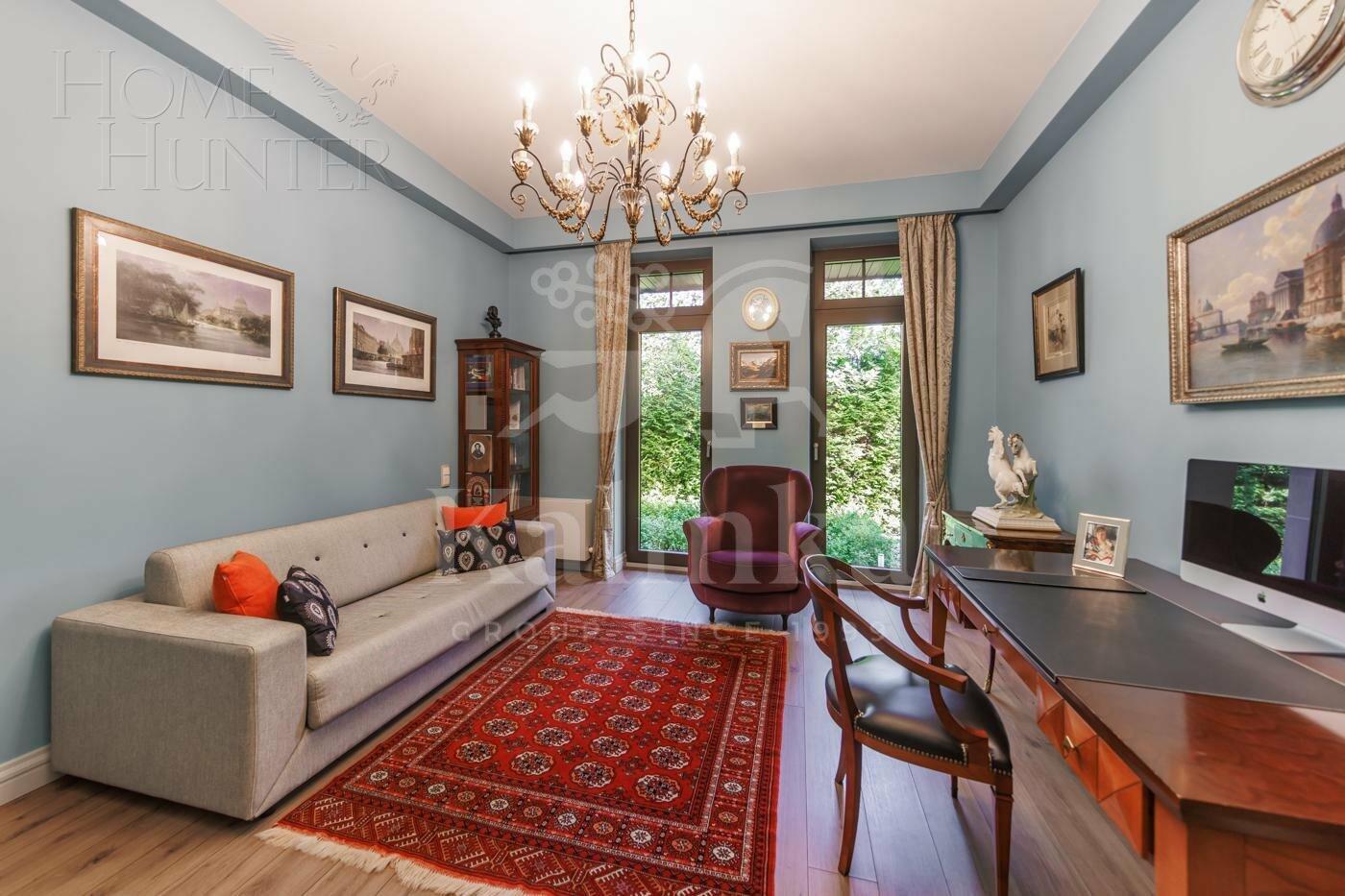 2-этажный коттедж 650 м² с отделкой