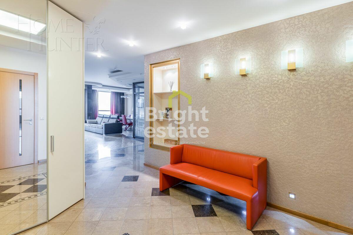 4-КОМН. КВАРТИРА С ОТДЕЛКОЙ 200 М² НА 13 ЭТАЖЕ