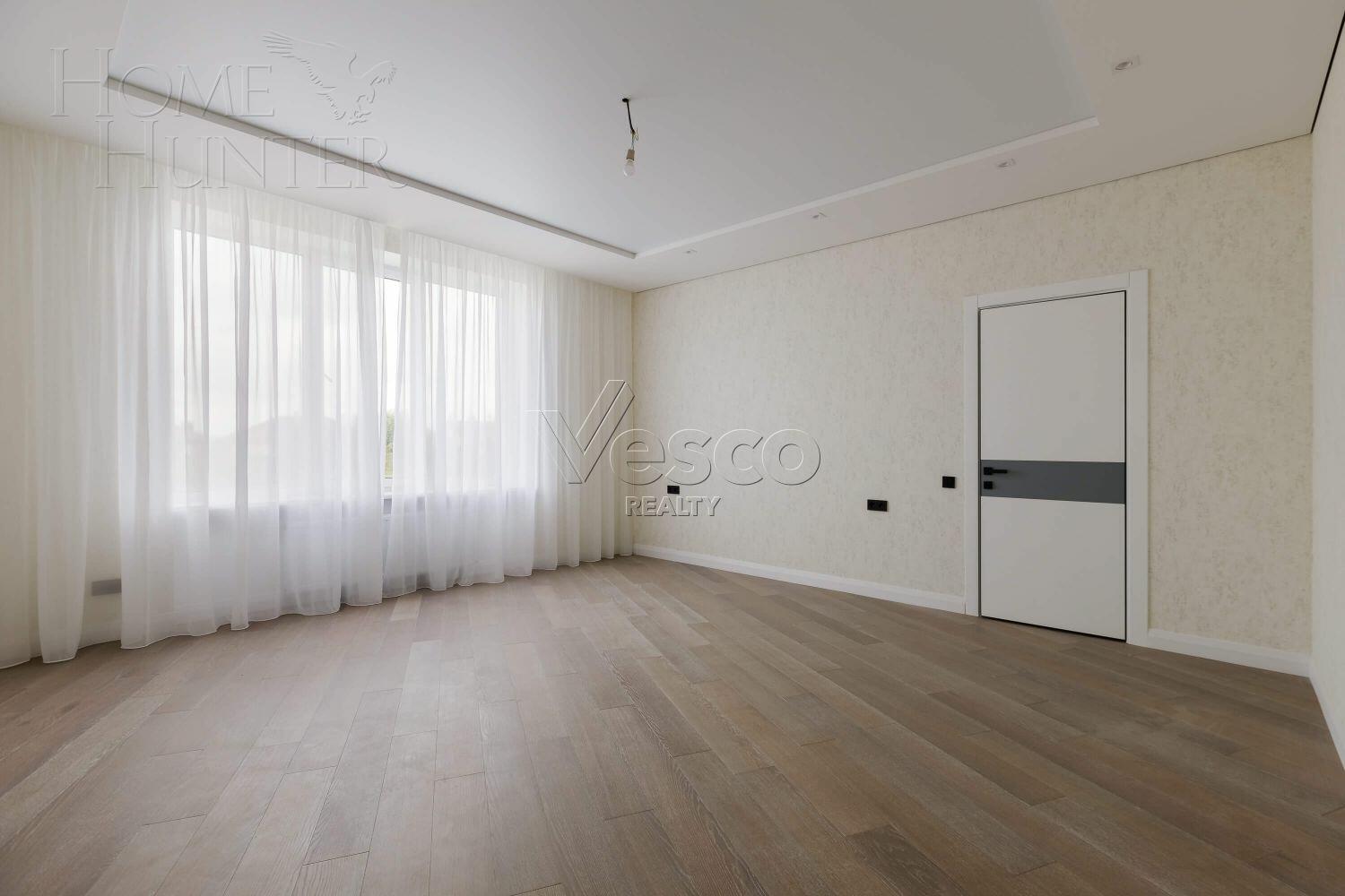 2-этажный коттедж 439 м² с отделкой