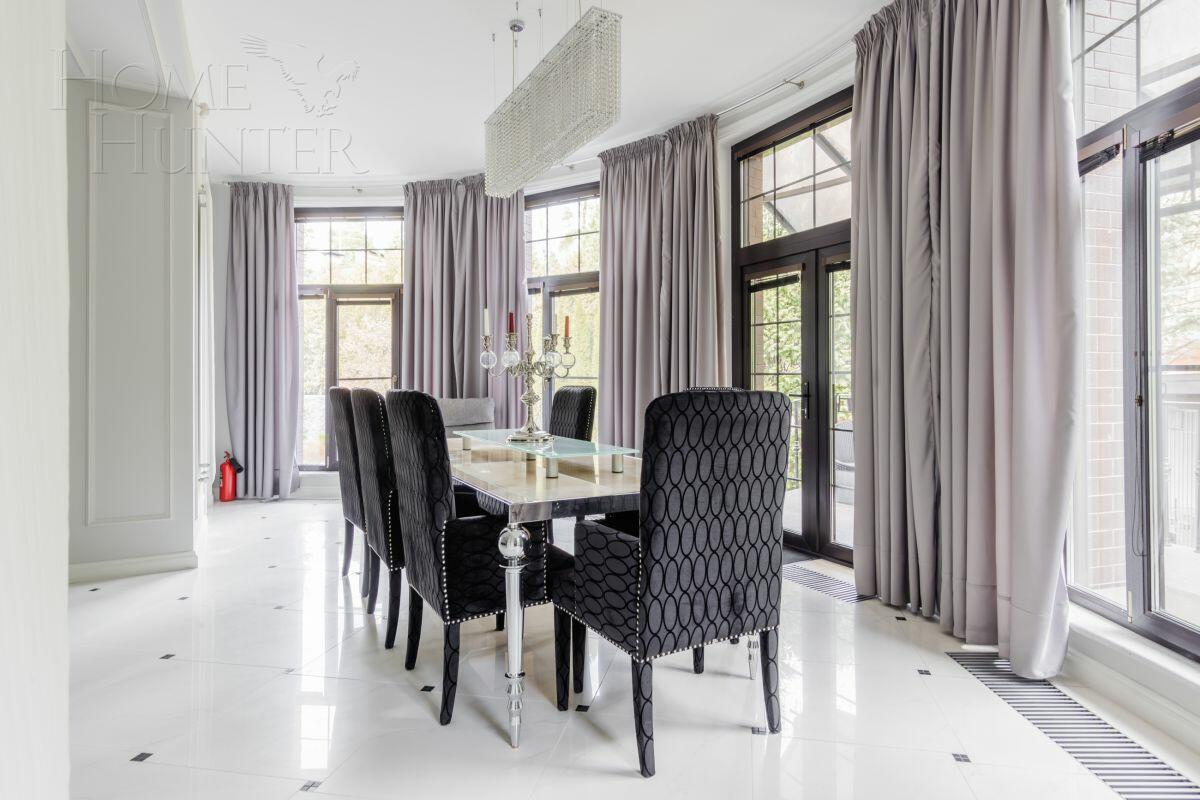 2-этажный коттедж 1 100 м² с отделкой