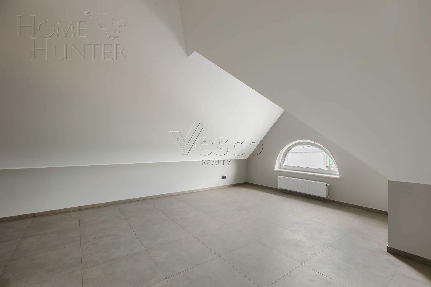 2-этажный коттедж 439 м² с отделкой