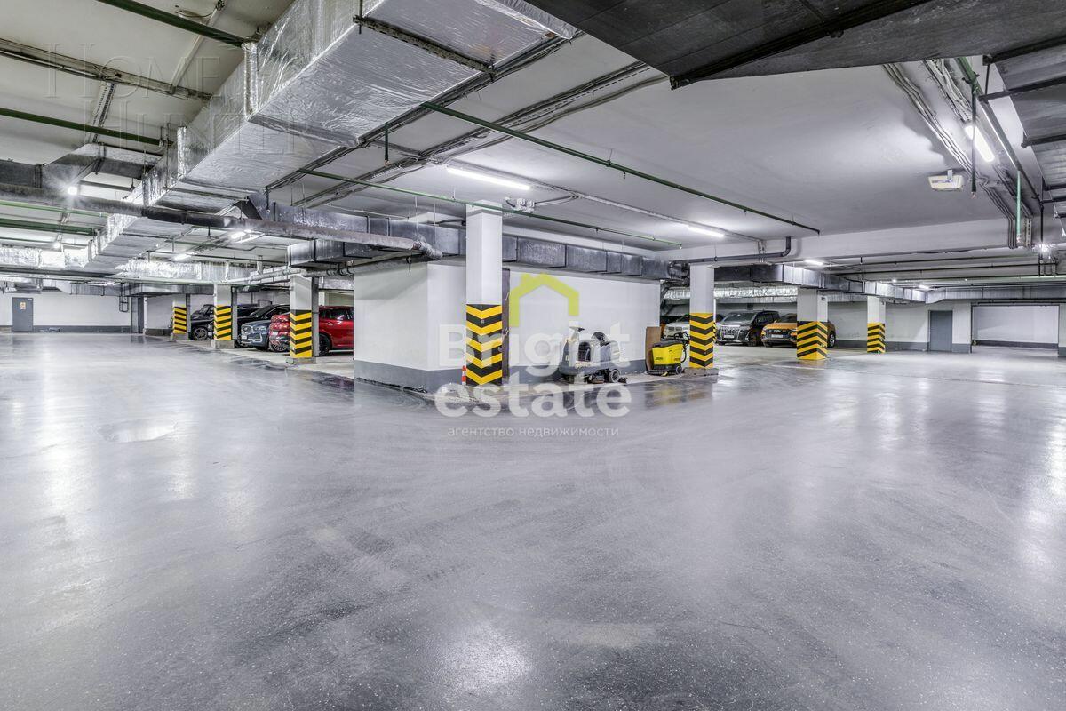 4-КОМН. КВАРТИРА С ОТДЕЛКОЙ 200 М² НА 13 ЭТАЖЕ