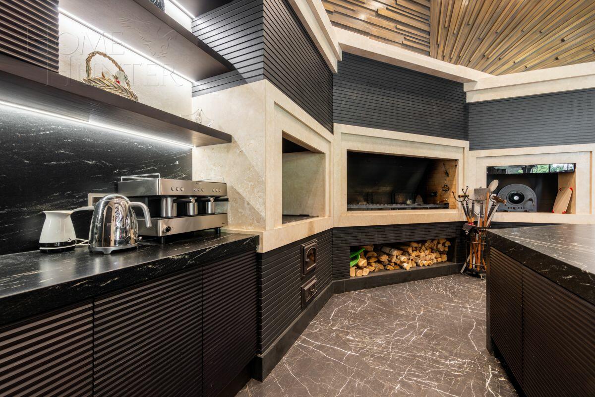 2-этажный коттедж 1 100 м² с отделкой