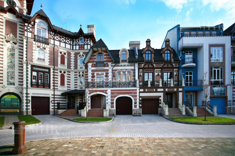 2-этажный таунхаус 262 м² без отделки