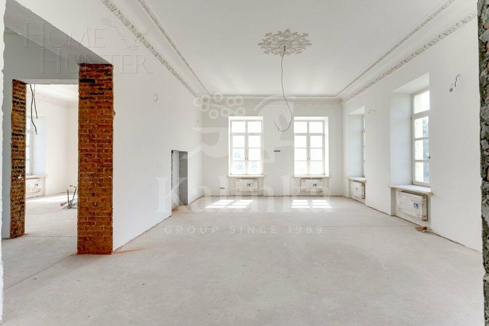 2-этажный коттедж 2 000 м² без отделки