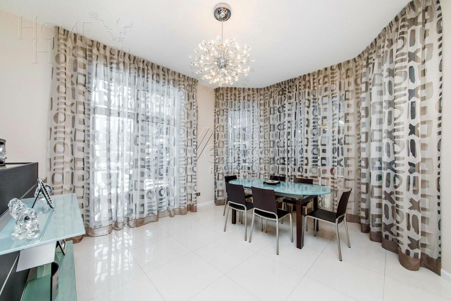 2-этажный коттедж 580 м² с отделкой