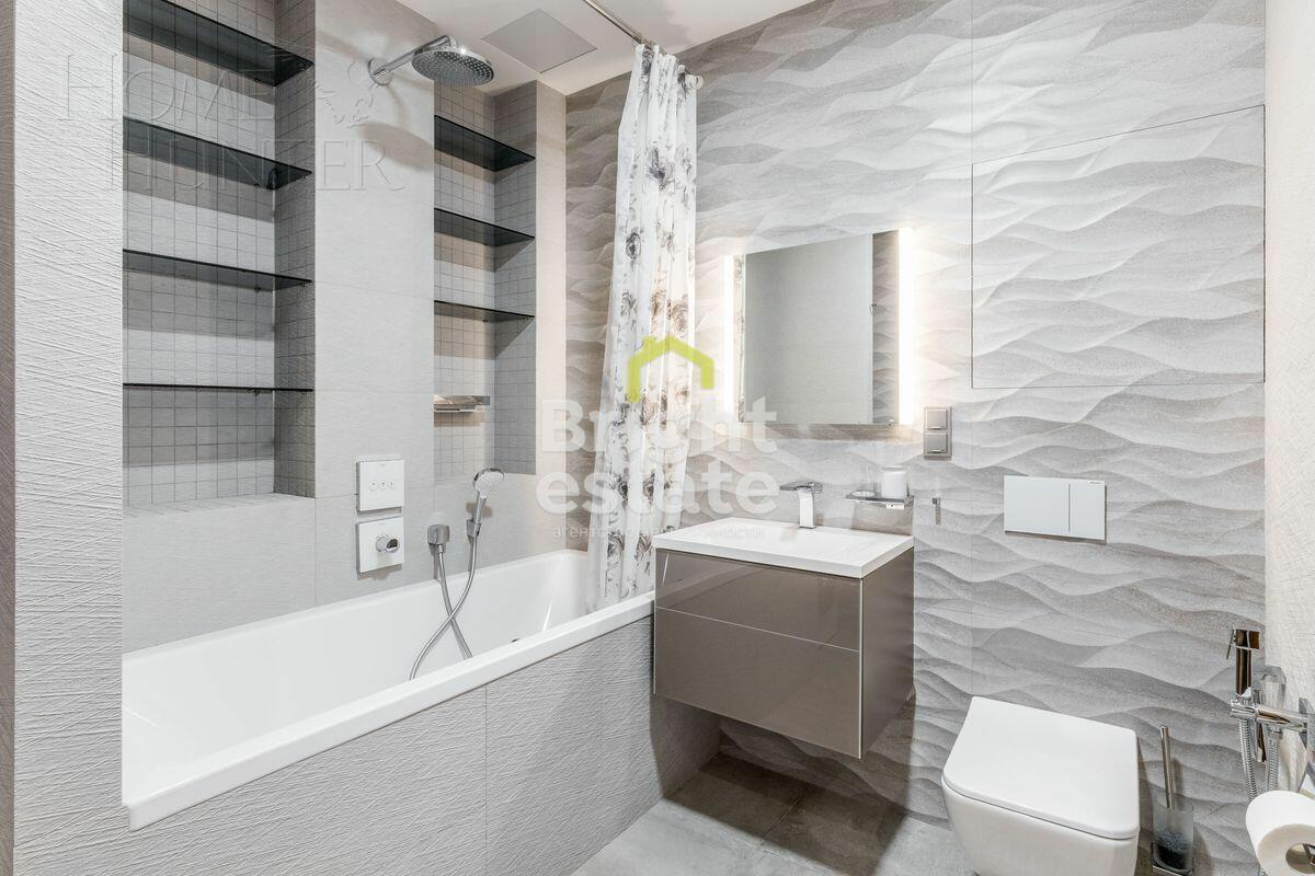 3-КОМН. КВАРТИРА С ОТДЕЛКОЙ 79 М² НА 3 ЭТАЖЕ