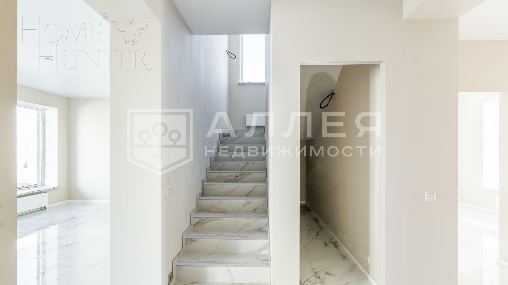 2-этажный коттедж 240 м² с отделкой