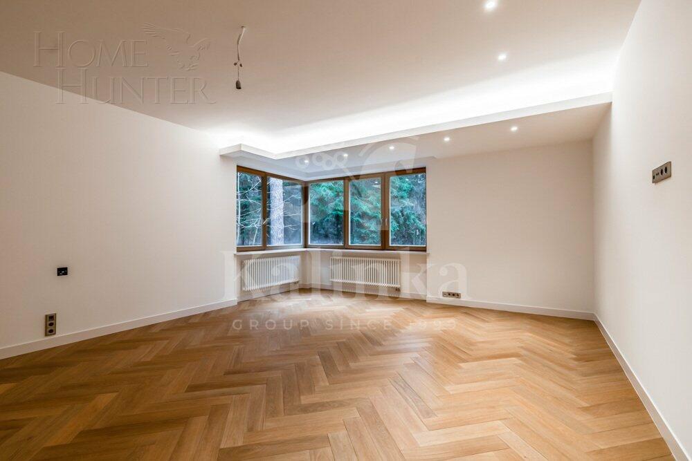 2-этажный коттедж 1 330 м² с отделкой