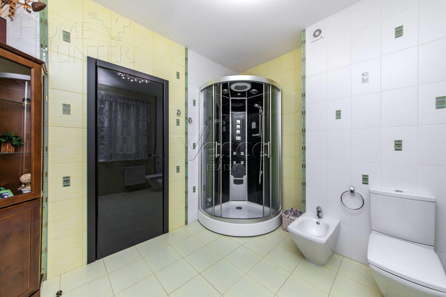 2-этажный коттедж 580 м² с отделкой