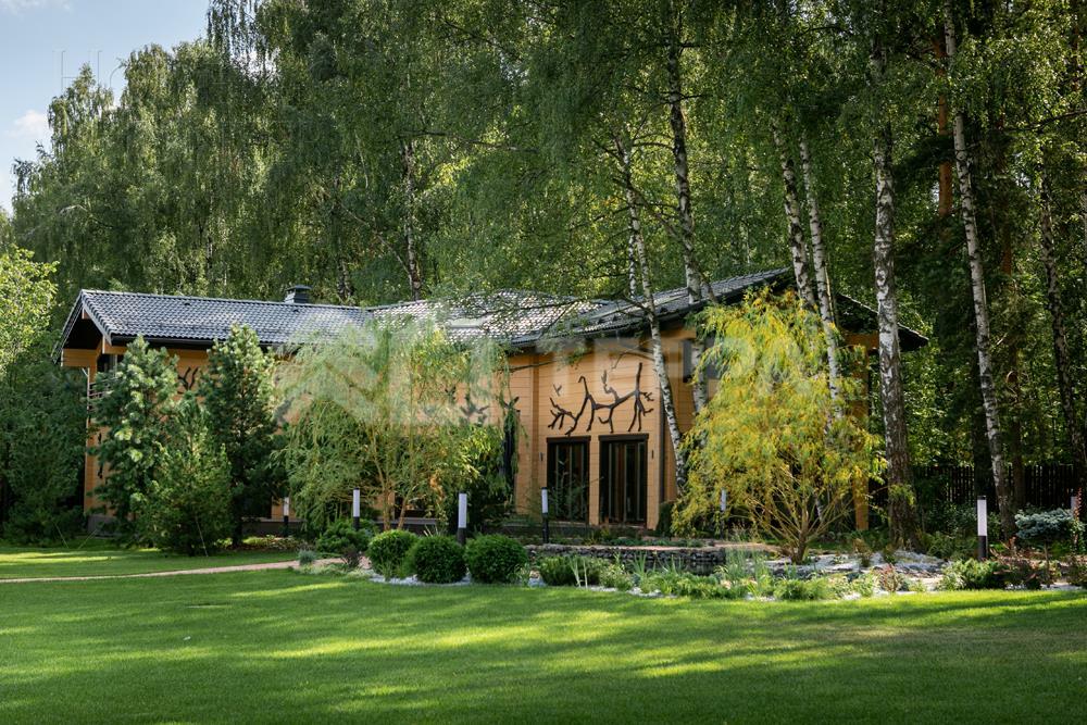 2-этажный коттедж 780 м² с отделкой