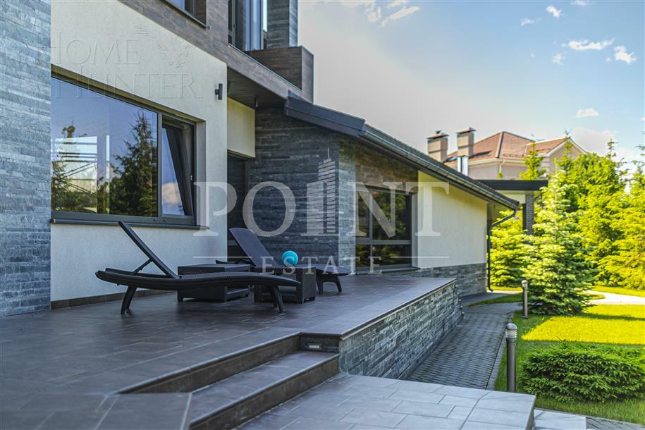 2-этажный коттедж 1 000 м² без отделки