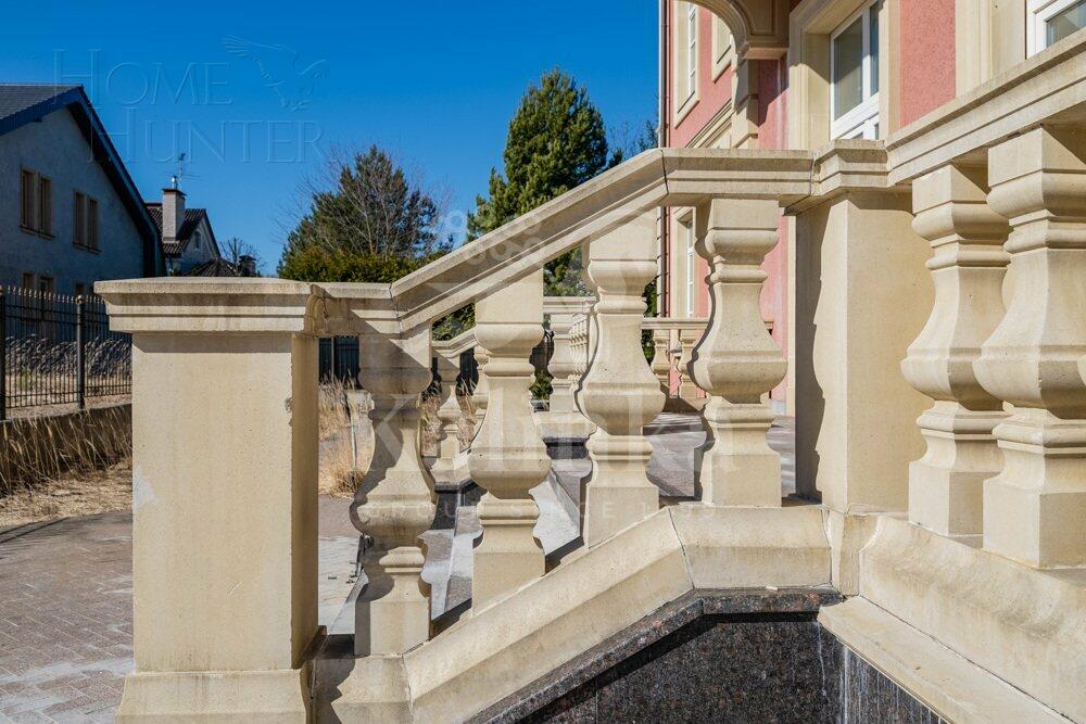 2-этажный коттедж 2 000 м² без отделки