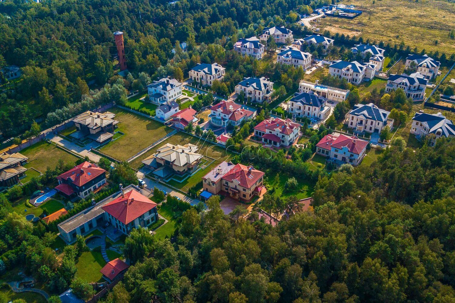 Участок 42.7 сот. в охраняемом поселке