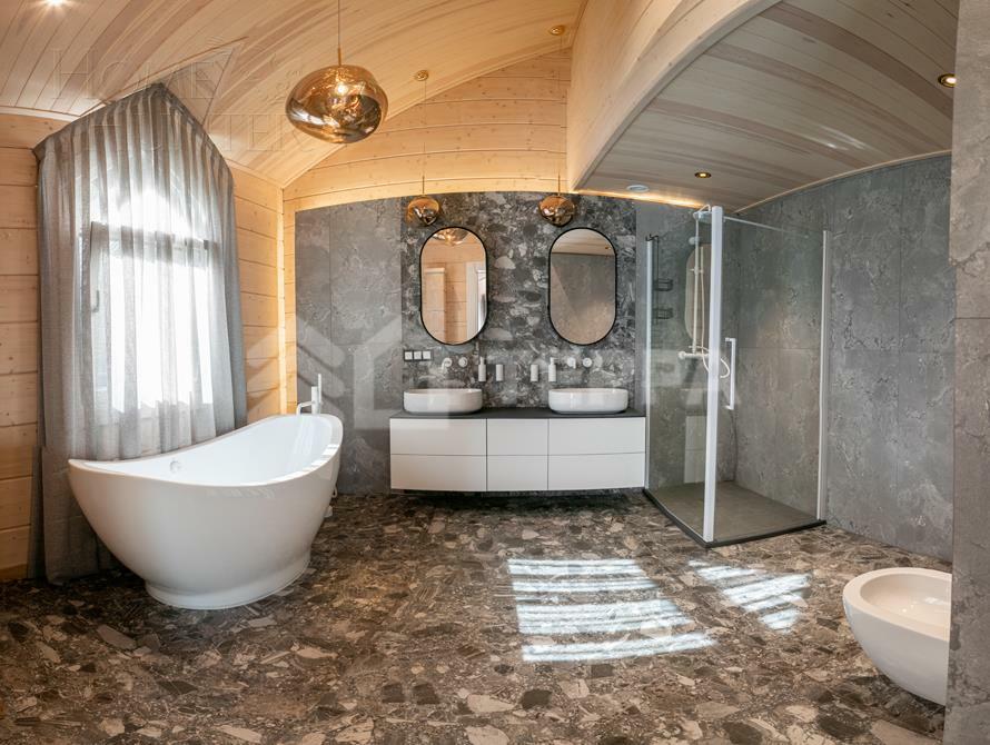 2-этажный коттедж 780 м² с отделкой