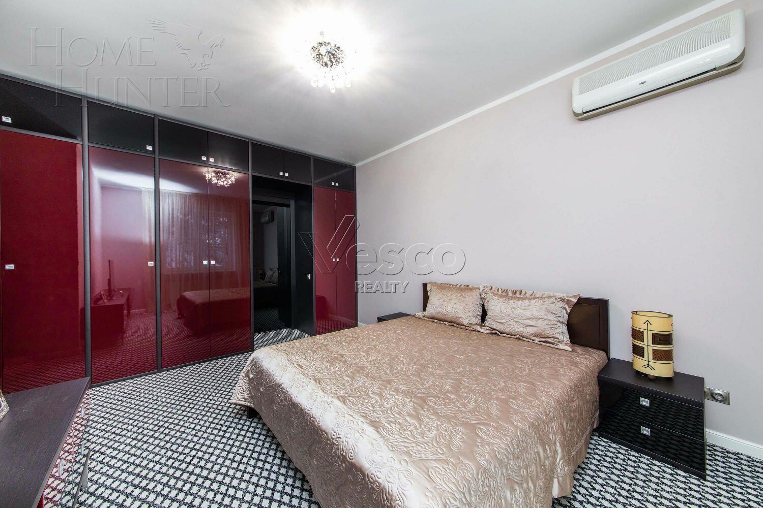 2-этажный коттедж 580 м² с отделкой