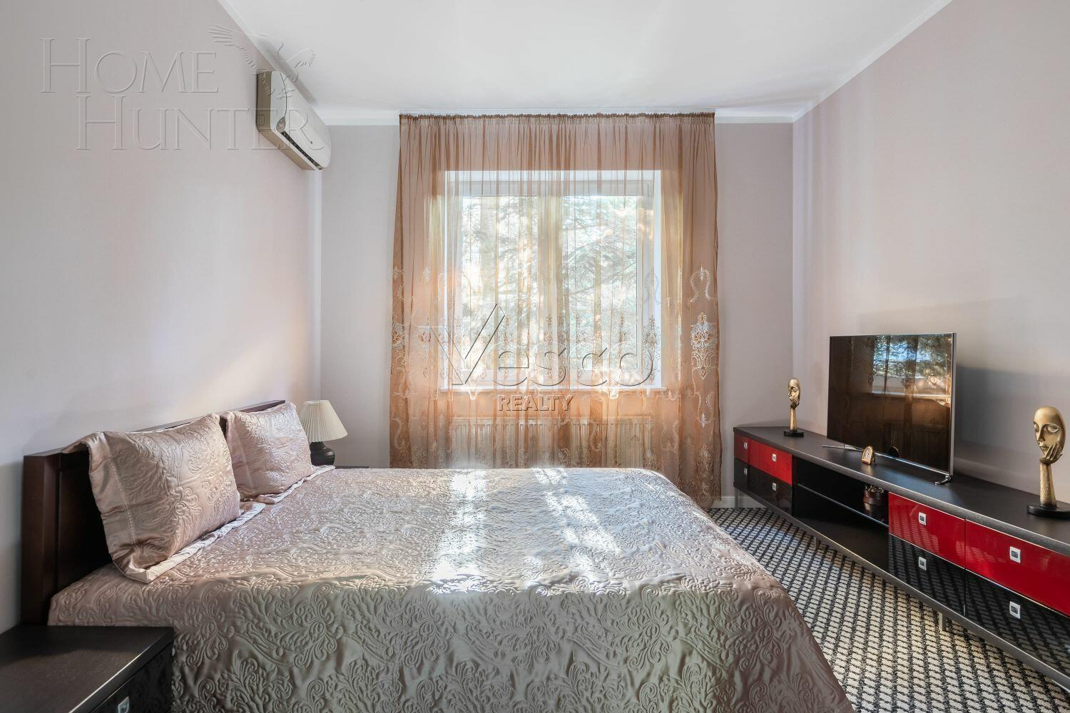 2-этажный коттедж 580 м² с отделкой