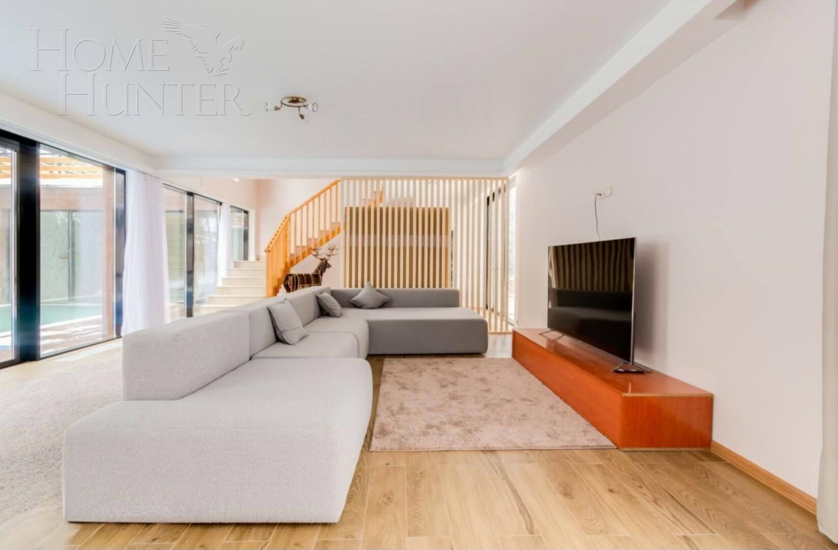 2-этажный коттедж 500 м² с отделкой