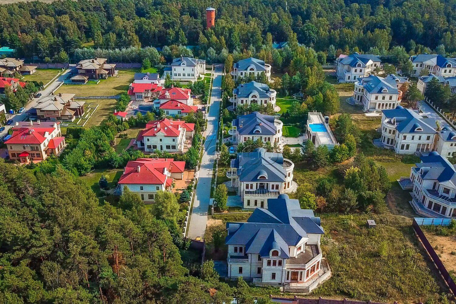 Участок 42.7 сот. в охраняемом поселке