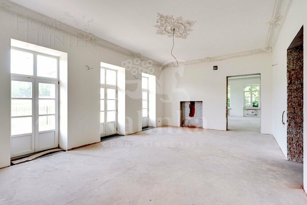2-этажный коттедж 2 000 м² без отделки