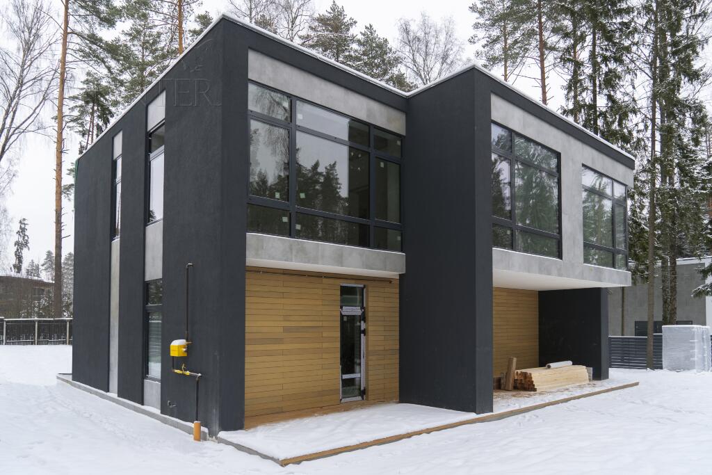 2-этажный коттедж 549 м² без отделки