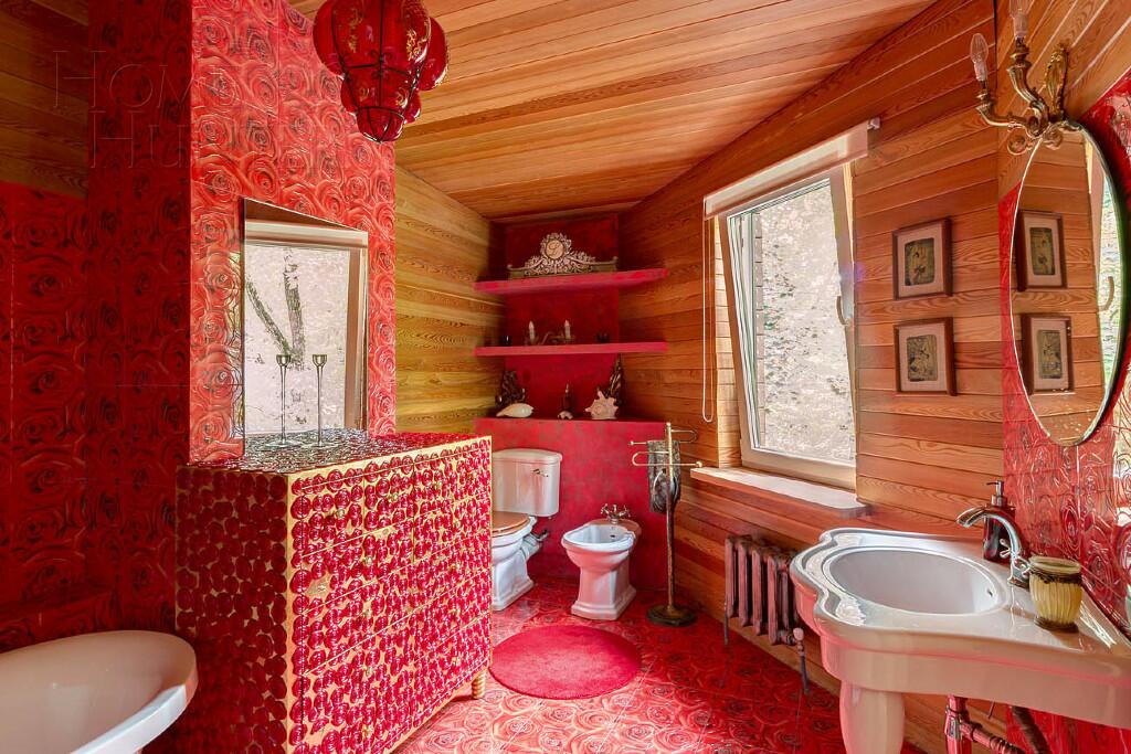 3-этажный коттедж 860 м² с отделкой