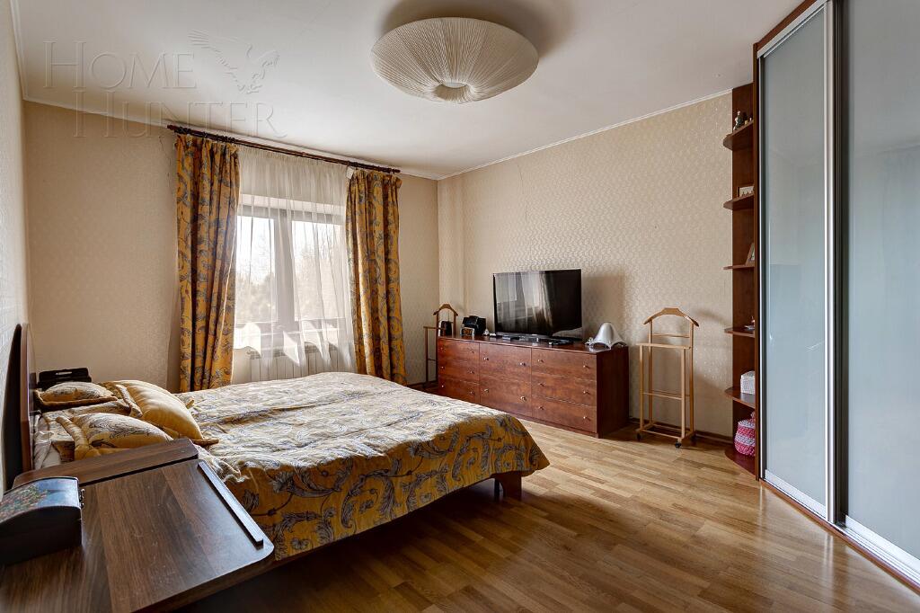 2-этажный коттедж 200 м² с отделкой