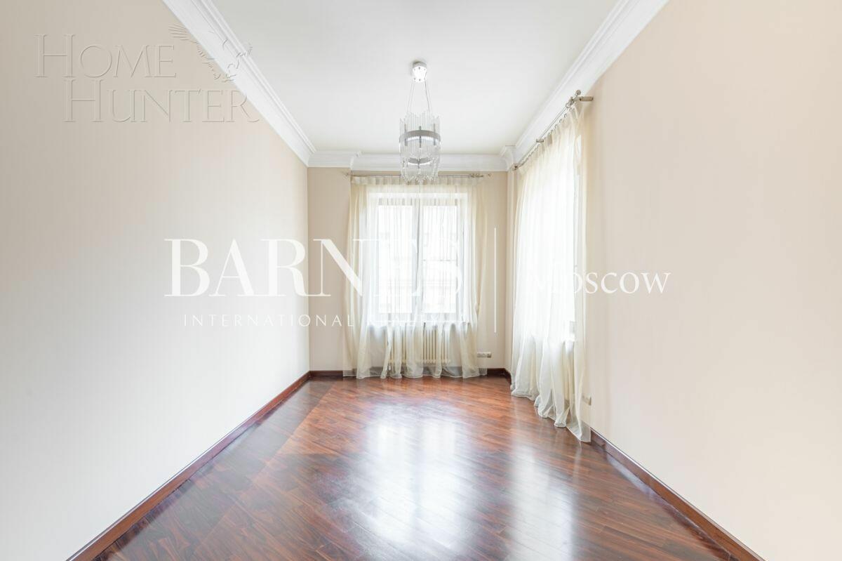 5-КОМН. КВАРТИРА С ОТДЕЛКОЙ 187.8 М² НА 4 ЭТАЖЕ