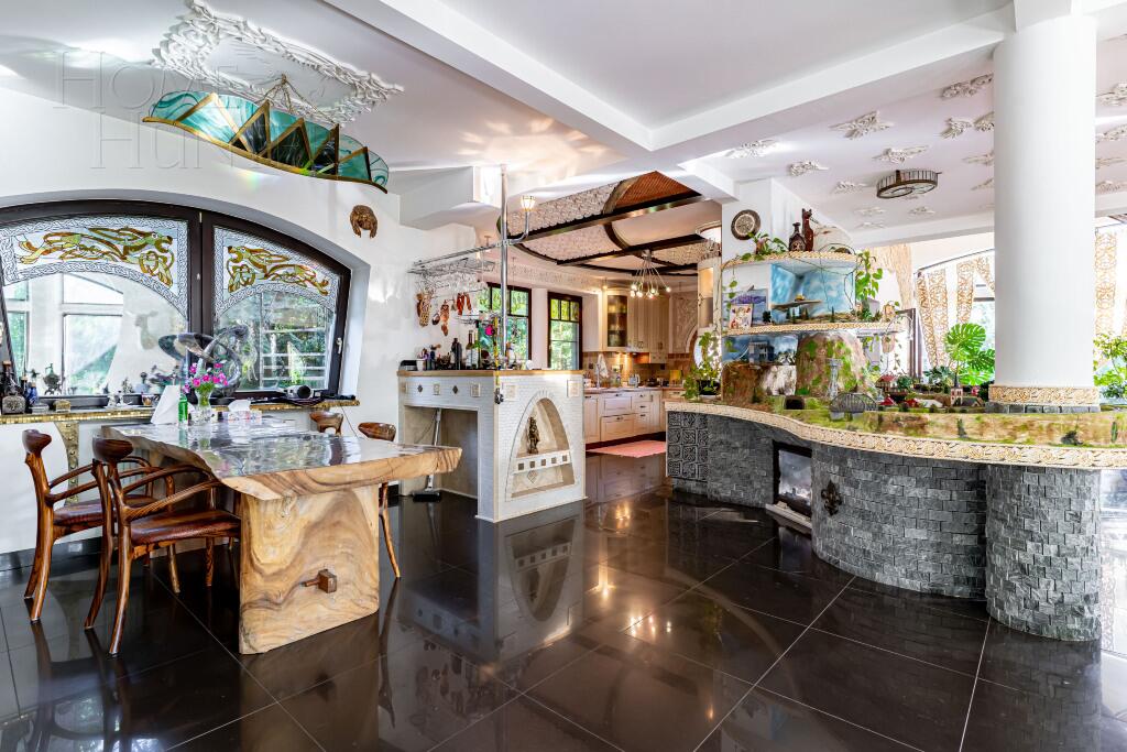 2-этажный коттедж 630 м² с отделкой