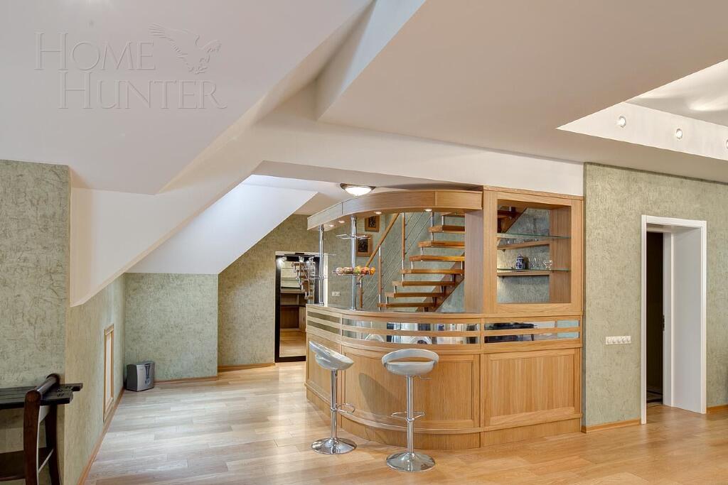 2-этажный коттедж 850 м² с отделкой