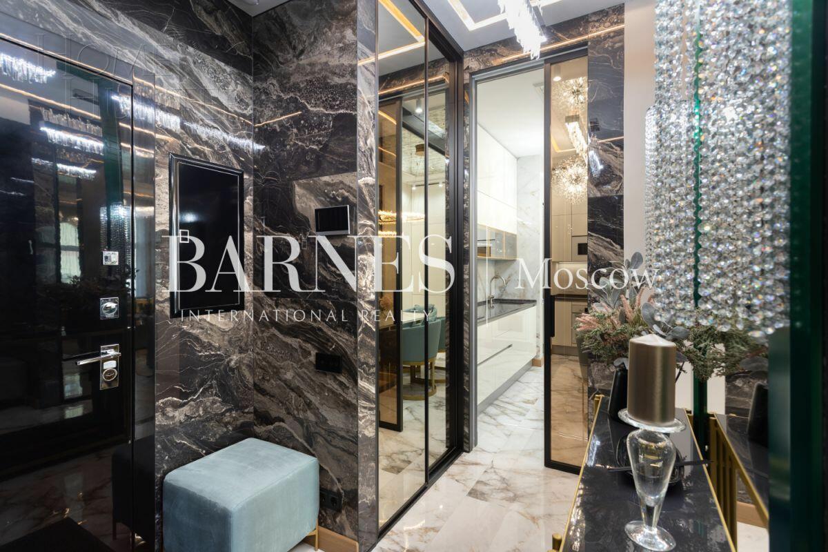 3-КОМН. КВАРТИРА С ОТДЕЛКОЙ 103 М² НА 3 ЭТАЖЕ