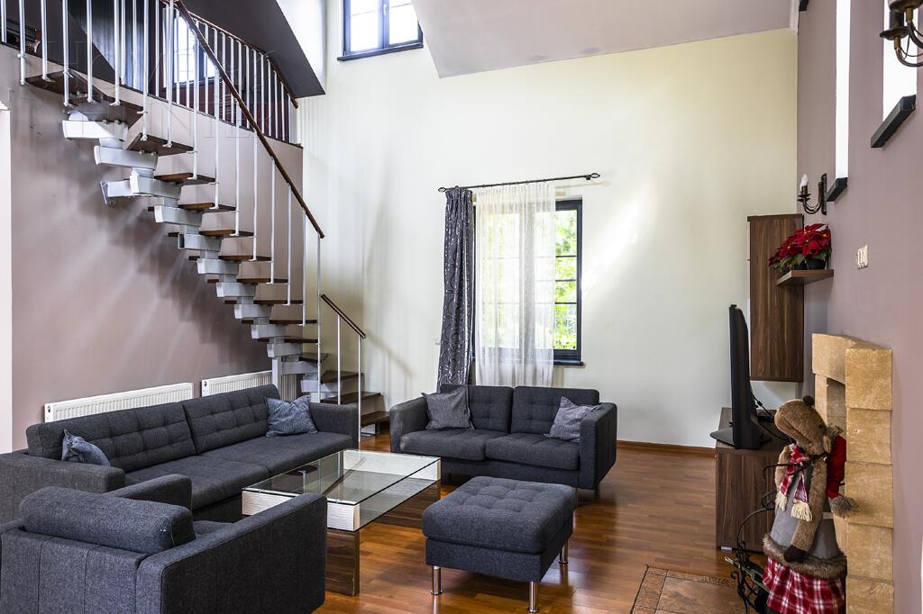 2-этажный коттедж 558 м² с отделкой