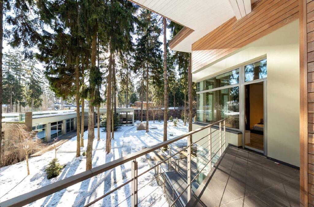 2-этажный коттедж 1 622 м² с отделкой