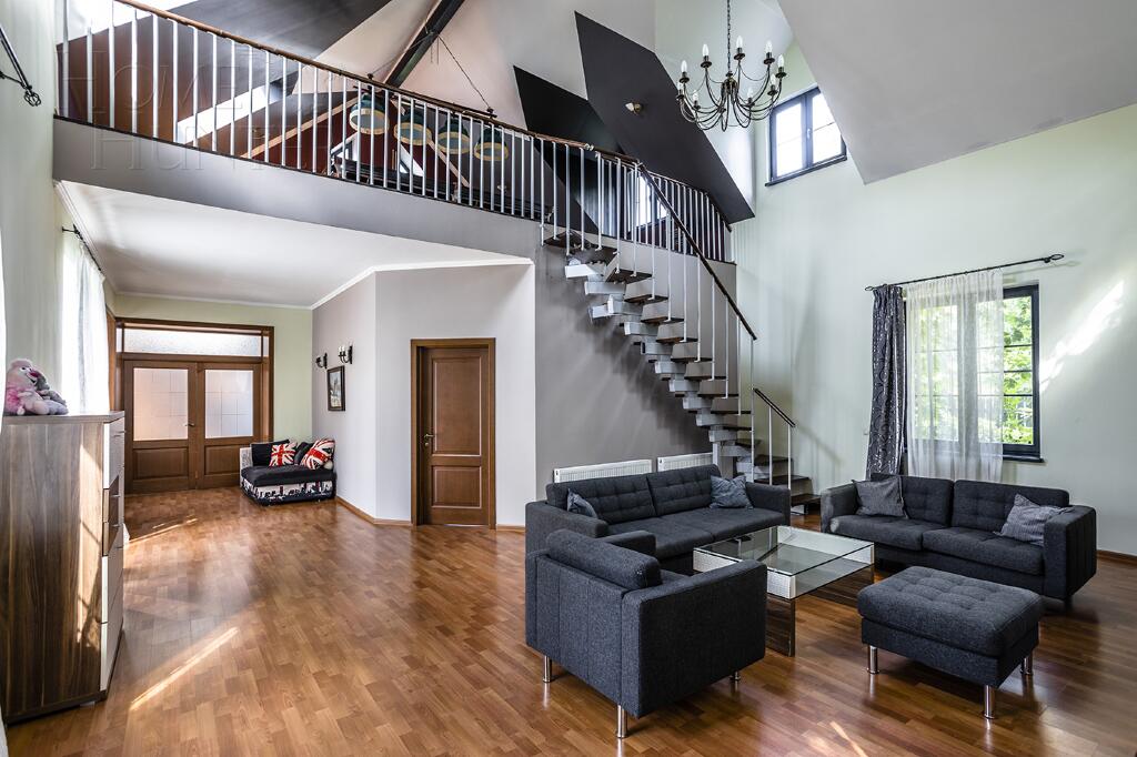 2-этажный коттедж 558 м² с отделкой