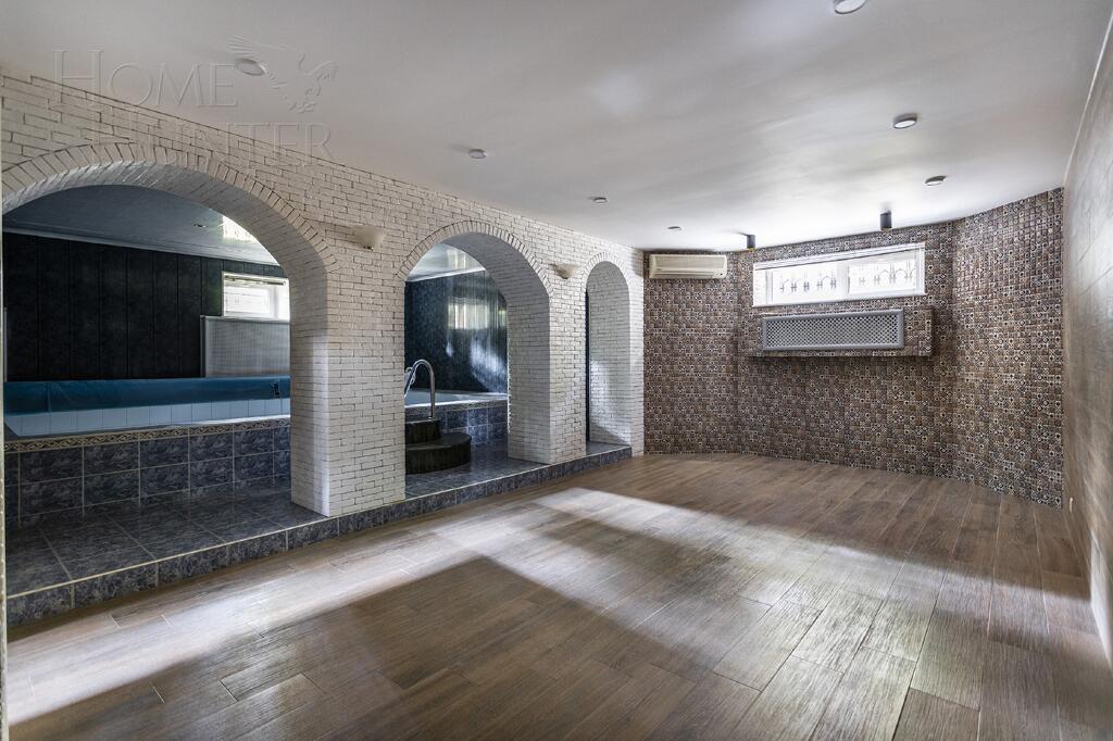 3-этажный коттедж 400 м² с отделкой