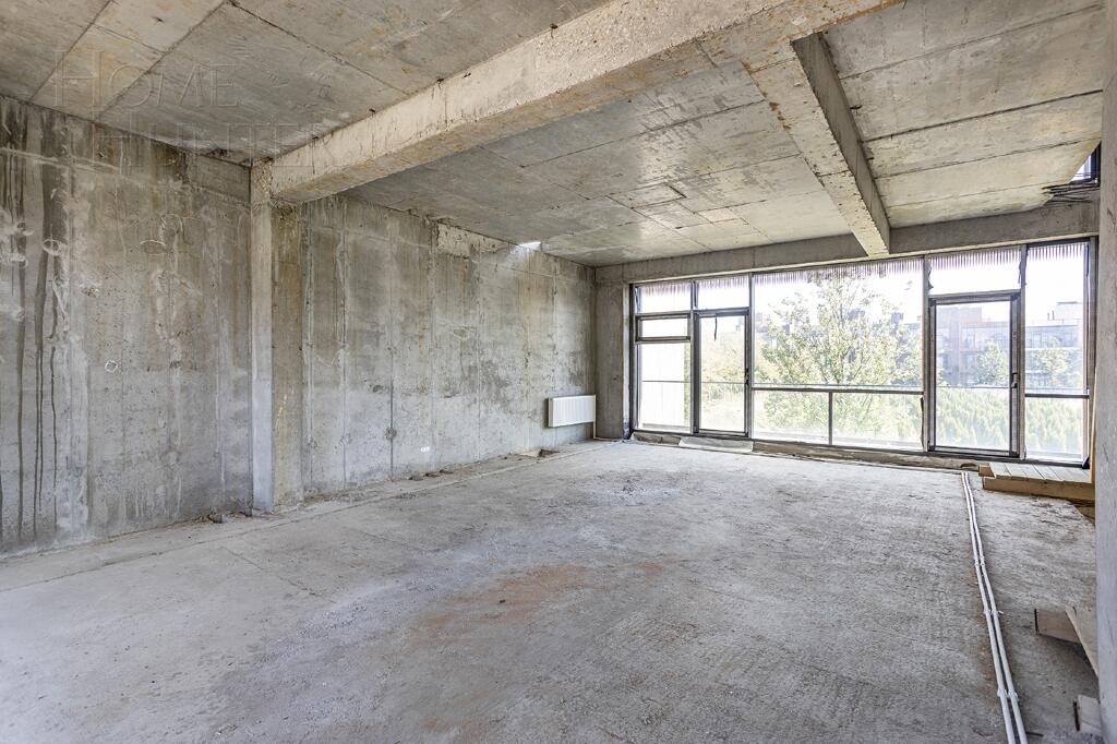 3-этажный таунхаус 220 м² без отделки