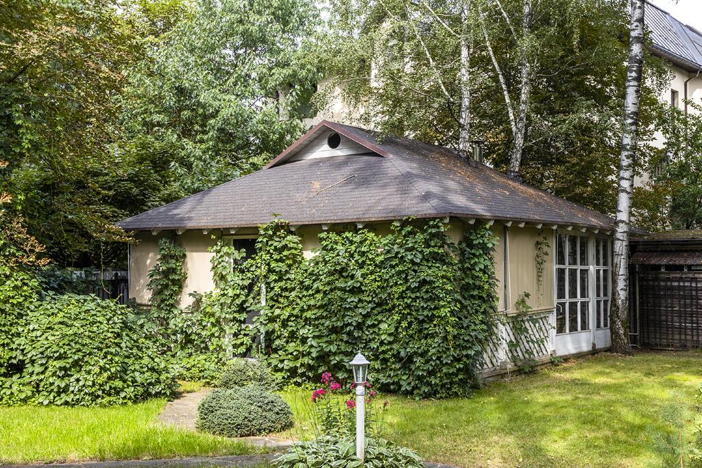 3-этажный коттедж 400 м² с отделкой