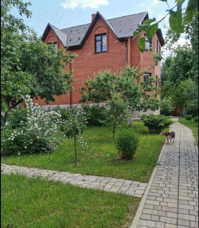 2-этажный коттедж 280 м² с отделкой