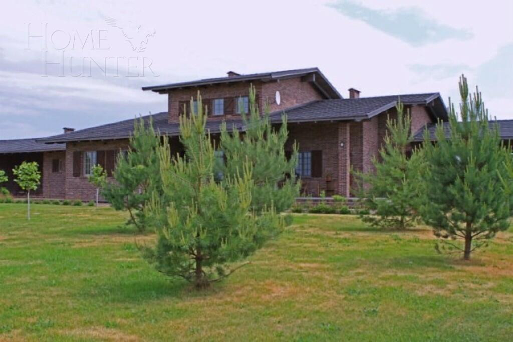 1-этажный коттедж 300 м² с отделкой