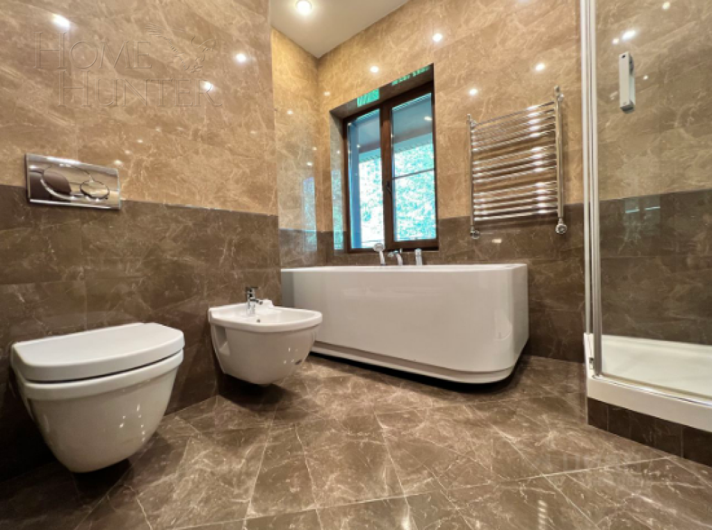 2-этажный коттедж 500 м² с отделкой