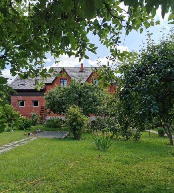 2-этажный коттедж 280 м² с отделкой